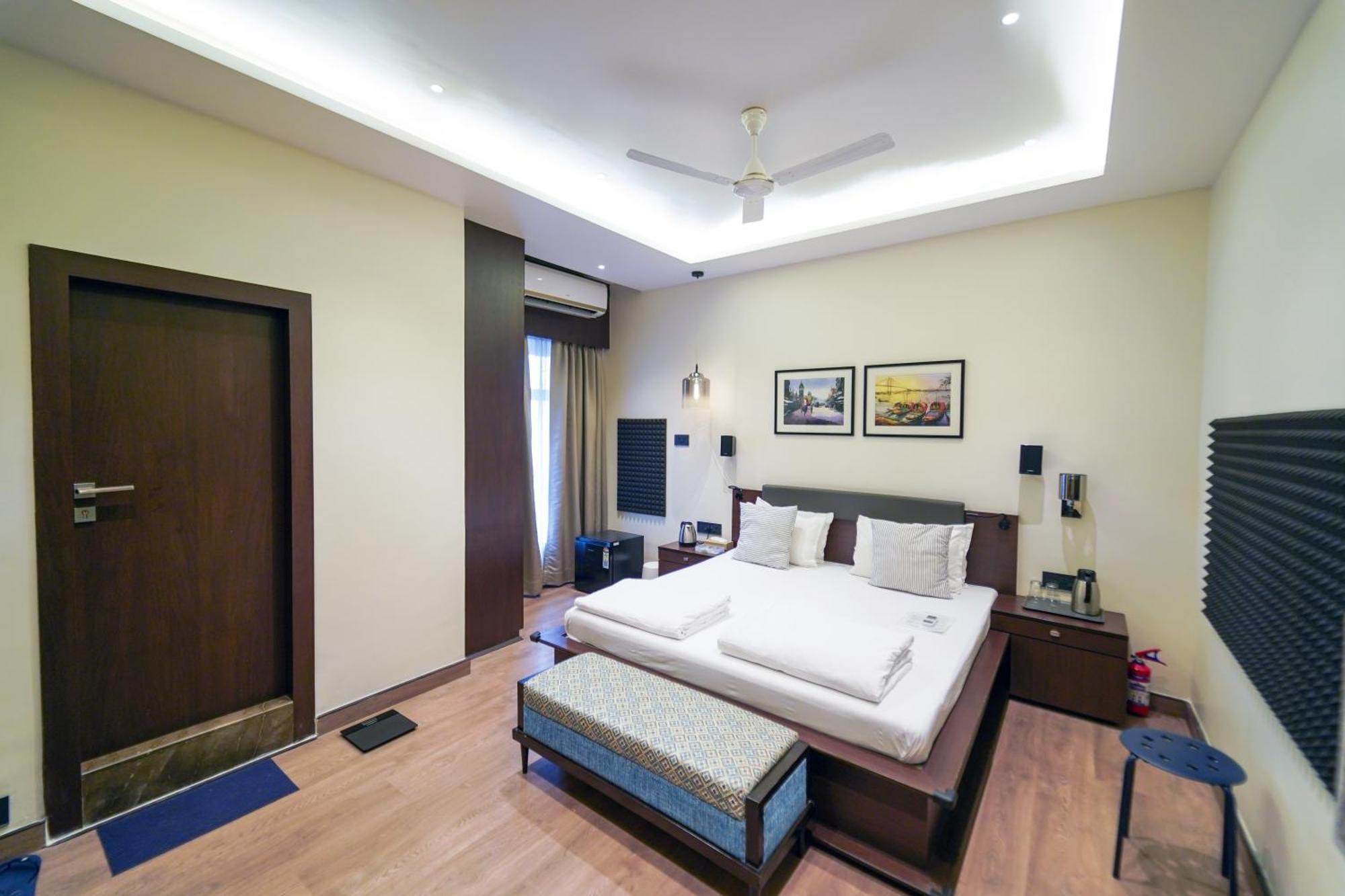 Central Bed & Breakfast Bed & Breakfast Kolkata Exterior photo